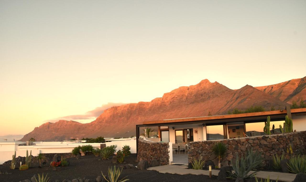 Villa La Belle Vie Famara Exterior foto
