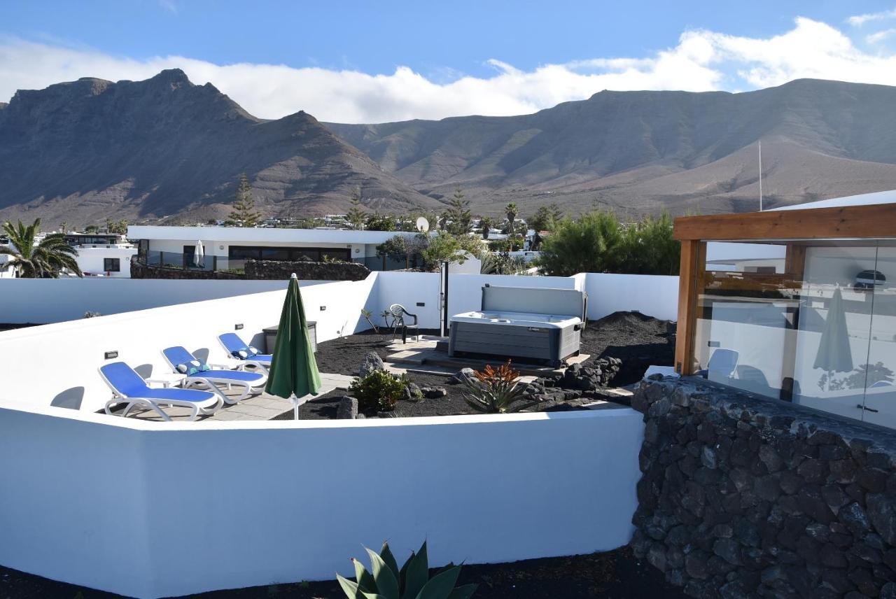 Villa La Belle Vie Famara Exterior foto