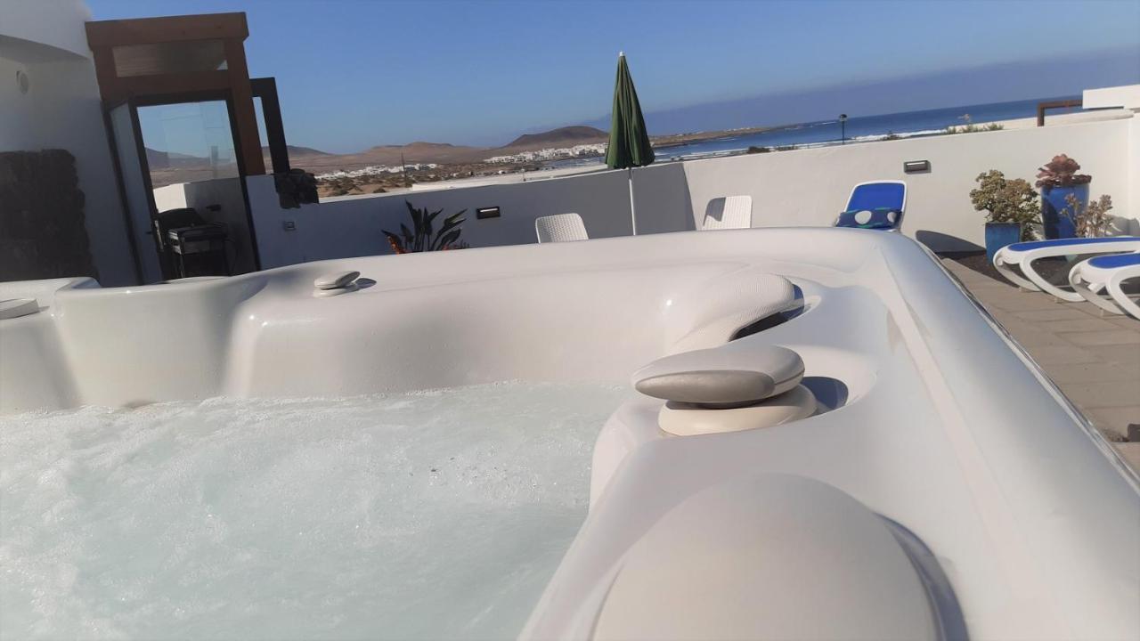 Villa La Belle Vie Famara Exterior foto