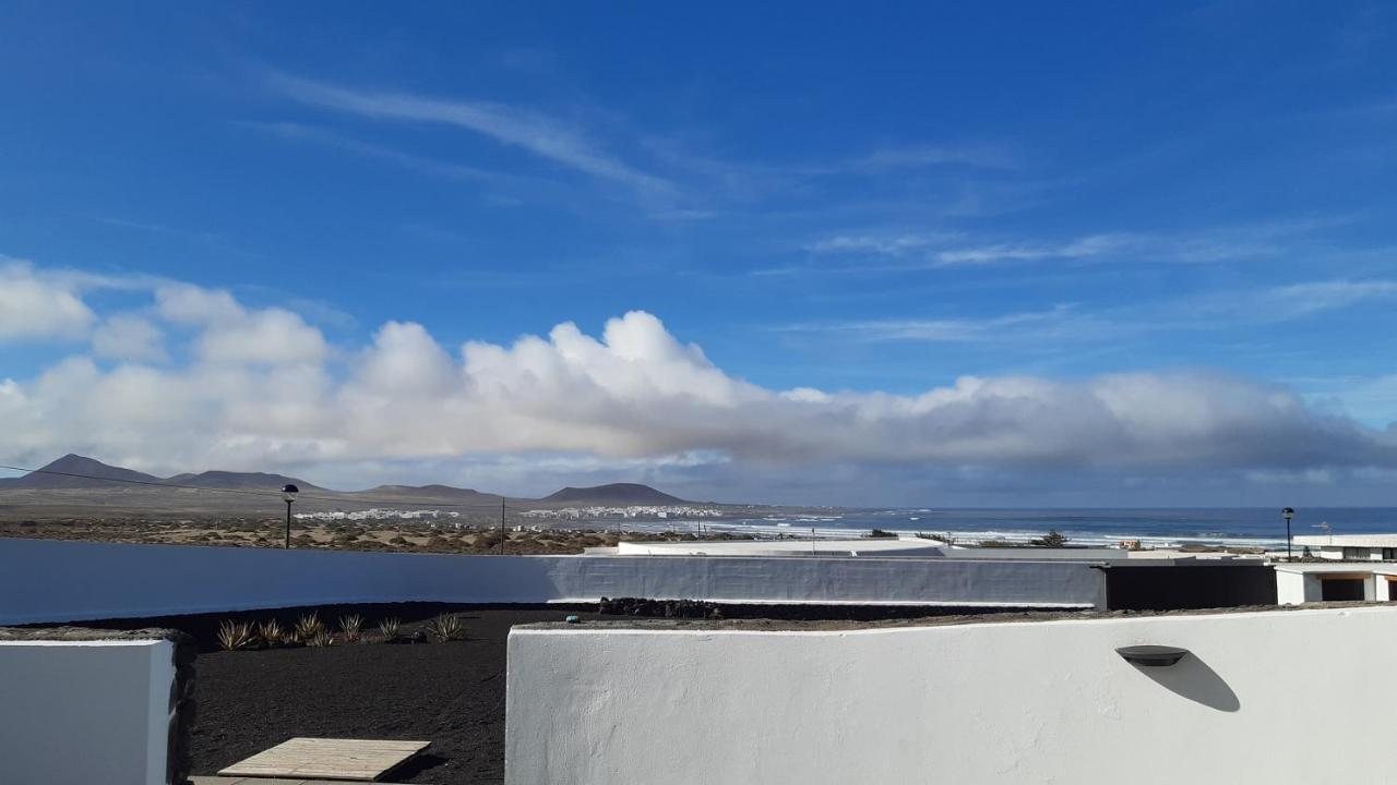 Villa La Belle Vie Famara Exterior foto